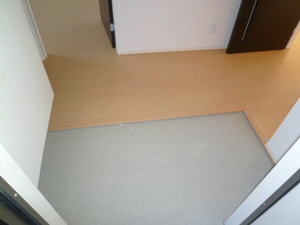 クローカスNIIZA Aの物件内観写真